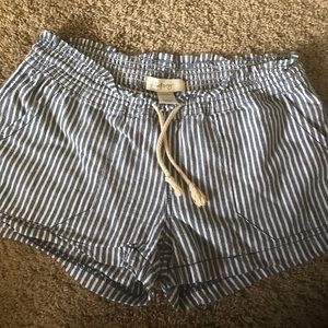 Kiss & Cry women’s shorts